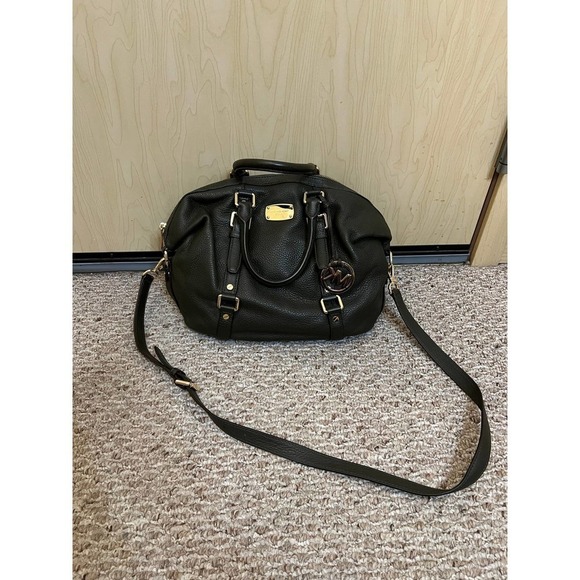 Michael Kors Crossbody Bag - Picture 1 of 7
